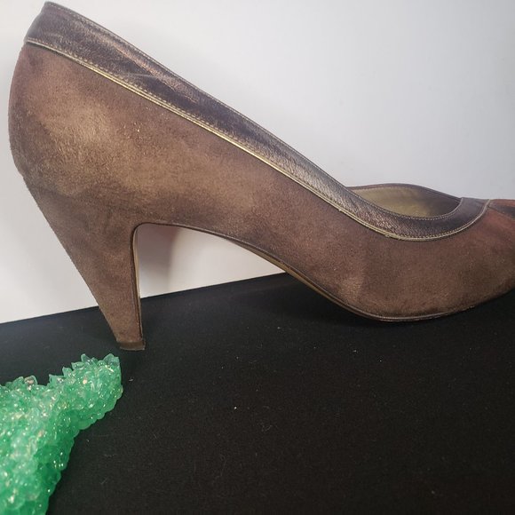 Classic David Evins Brown Suede pump with Bronze trim Size 7.5 B - Picture 3 of 6